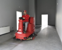 RCM Icon 1002 R Profesyonel Binicili Zemin Yıkama Makinesi - 4