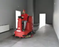 RCM Icon 1002 R Profesyonel Binicili Zemin Yıkama Makinesi - 4