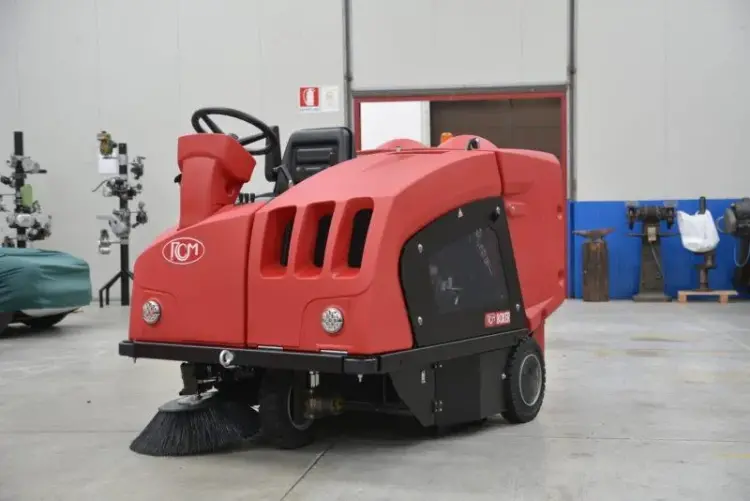 RCM Super Boxer Plus D Profesyonel Binicili Zemin Süpürme Makinesi - 3